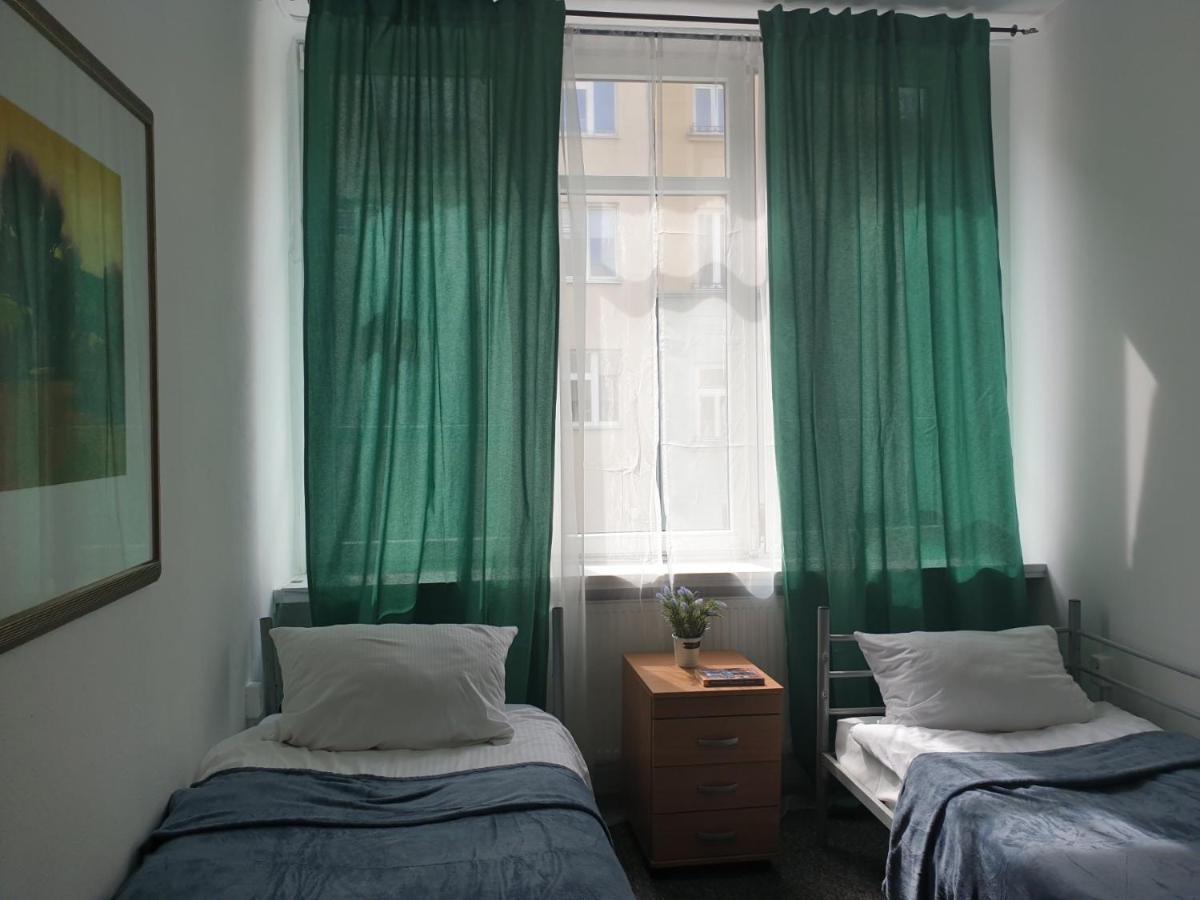 Unit Warsaw Room In Hostel Solec50 By Metro Station Centrum Kopernika Elektrownia Powisle Stadion Narodowy Εξωτερικό φωτογραφία